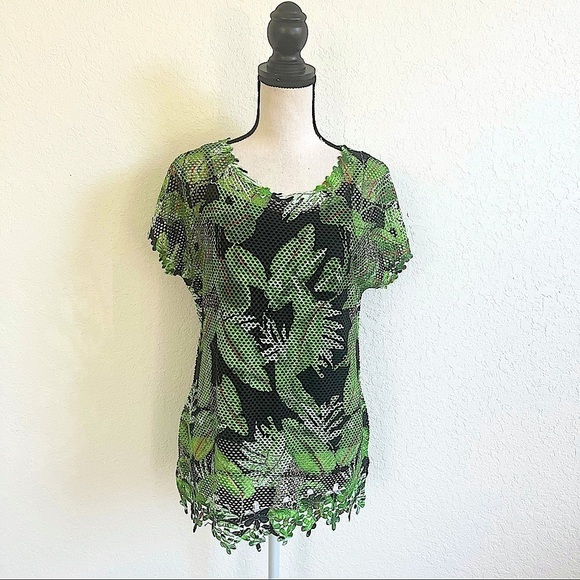 MILANO Green Floral Cut Out Lace Overlay Short Sleeve Top  Tank Top Under Small - Picture 1 of 5